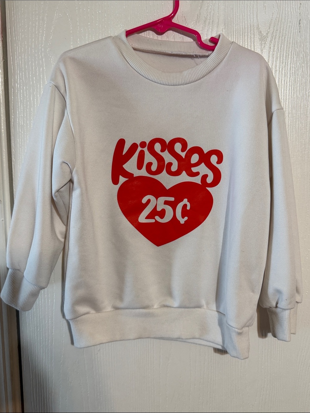 White 'Kisses 25¢' Graphic Sweatshirt - Women's